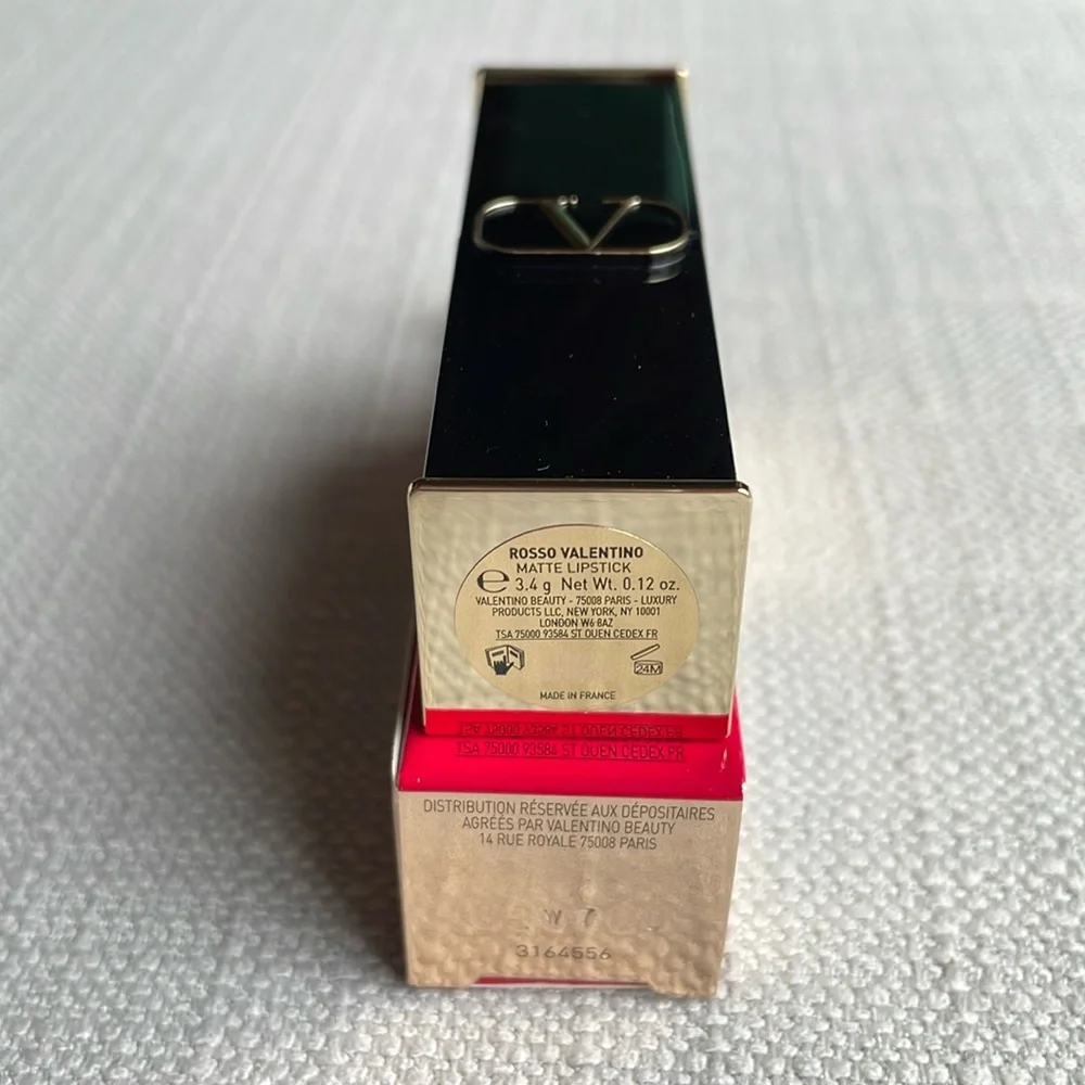 Rosso Valentino MATTE High Pigment Refillable Lipstick 111A